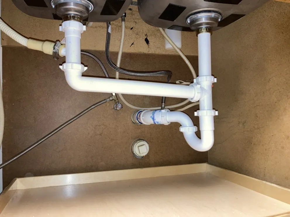 Slide of Mercer Experts Plumber