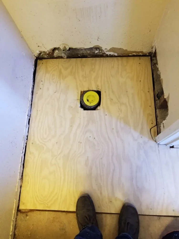 Slide of Metal and More Mobile Repairs