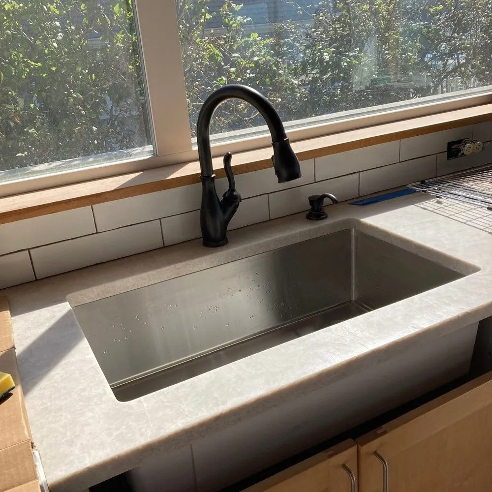 Slide of Metro Flow Plumbing