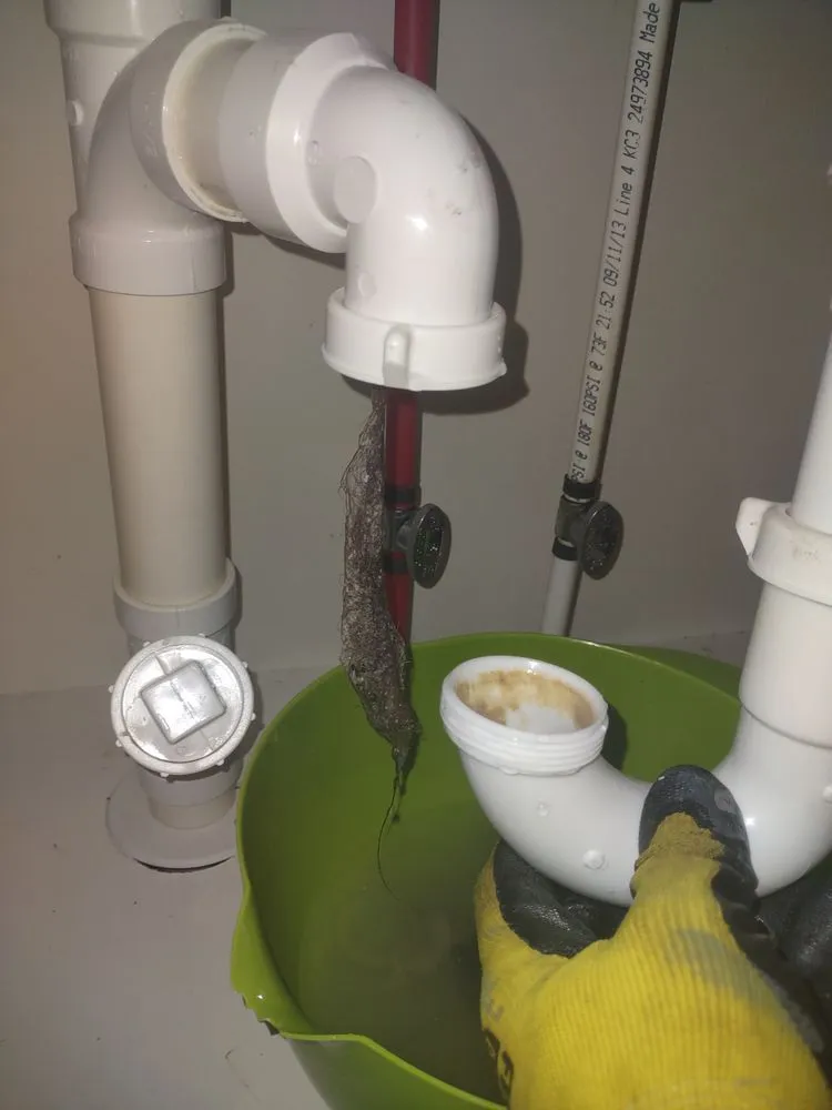 Slide of Metro Gas and Plumbing Installations