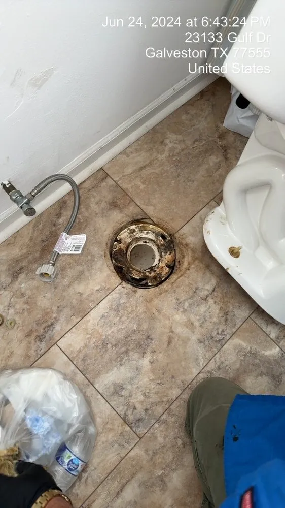 Slide of Metro Plumbing and Backflow