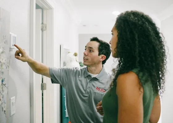 Metro Plumbing Heating & Air Logo