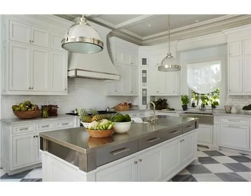 Slide of Metro Plumbing