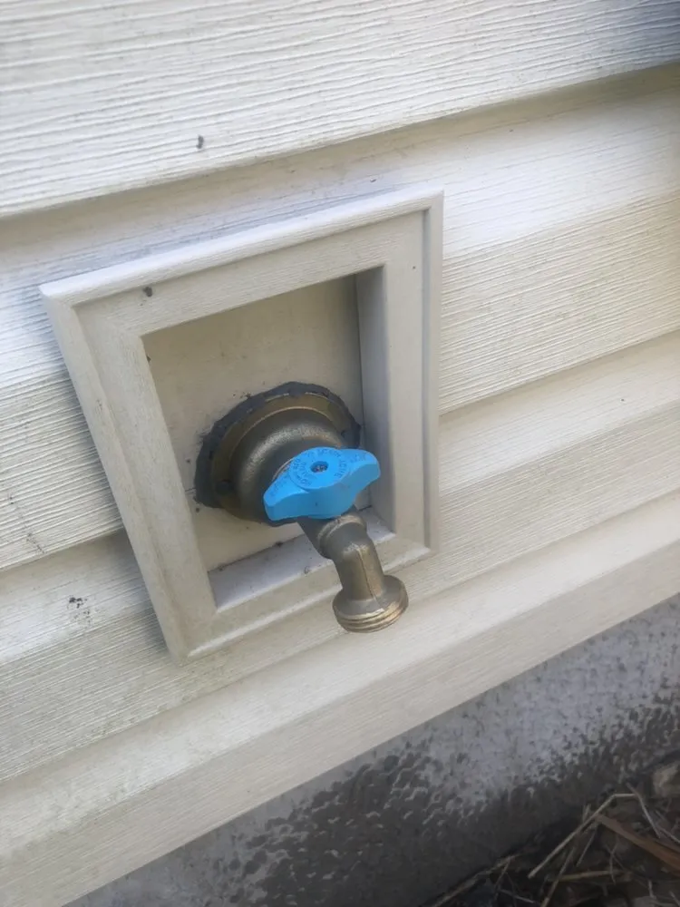 Expert emergency plumbing in Dearborn Heights, MI by Metro-Rooter Plumbing Drain Cleaning Restoration