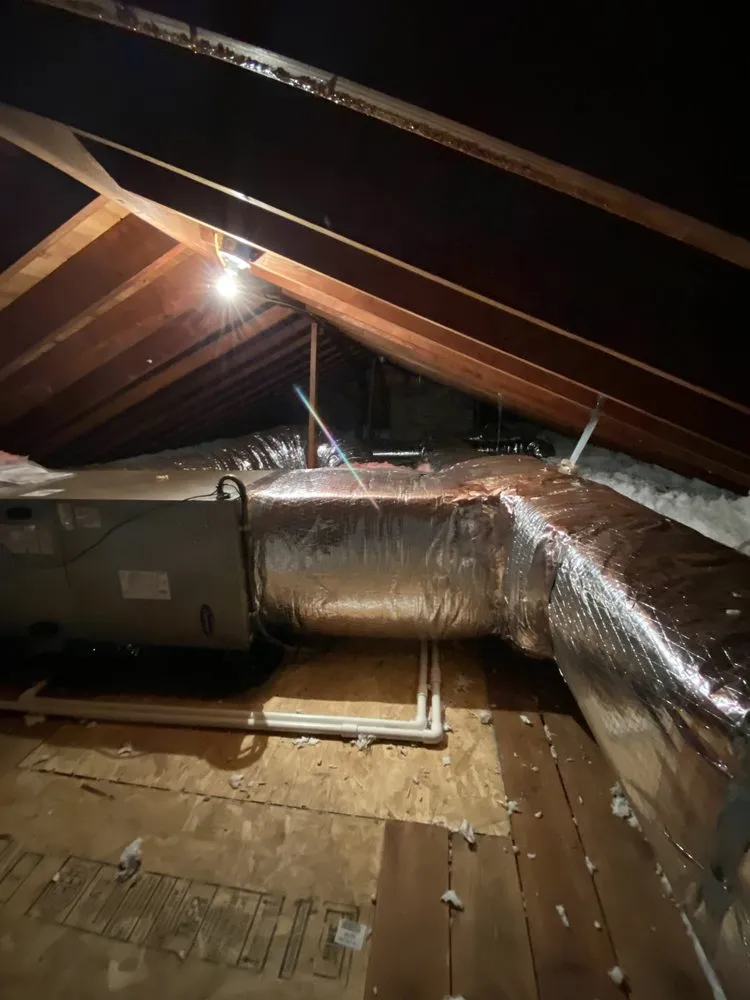 Slide of Metro Services HVAC