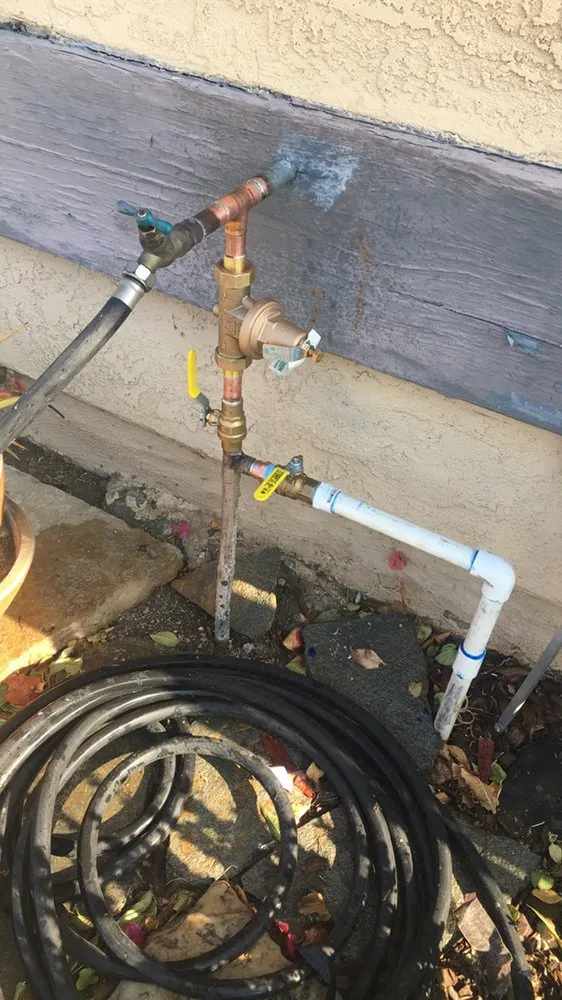 Slide of Meza Plumbing