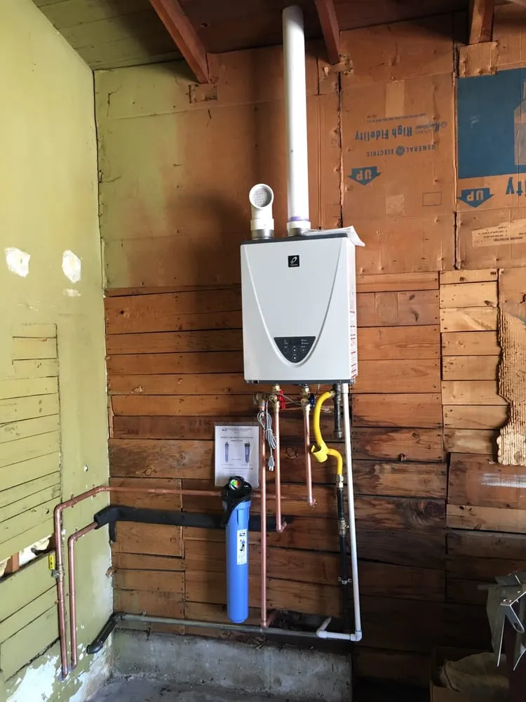 Slide of Meza Plumbing