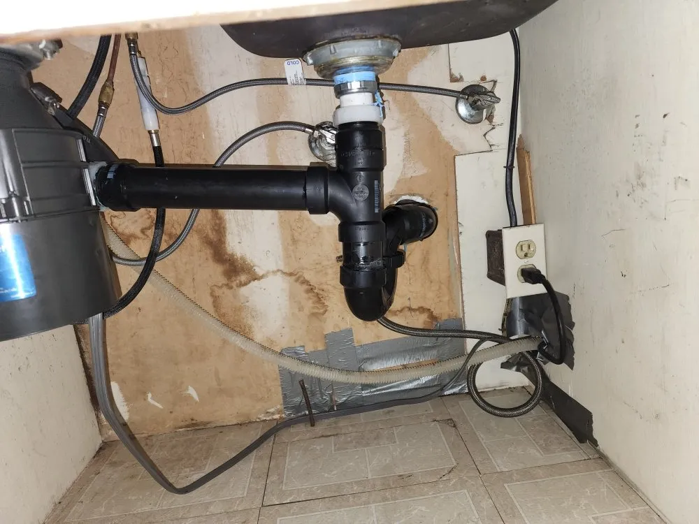 Slide of MG Plumbing 24/7