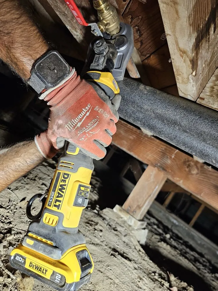 Slide of MGM Plumbing