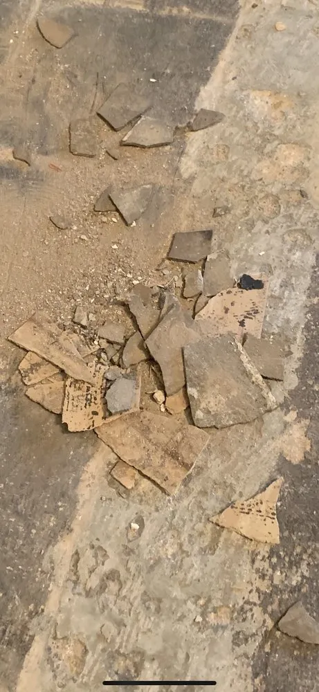 Slide of M&Holmes Contracting