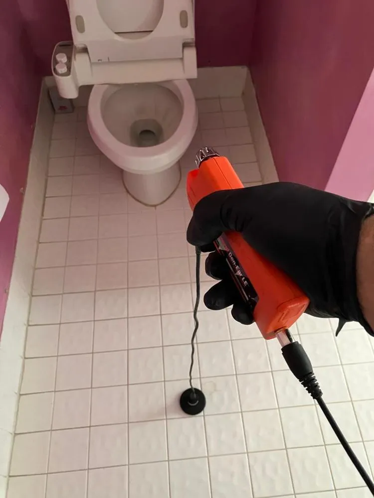 Slide of Miami Leak Detecton