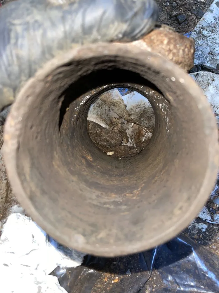 Slide of Miami Trenchess Pipelining