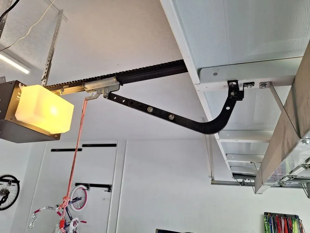 Slide of Mianca Services