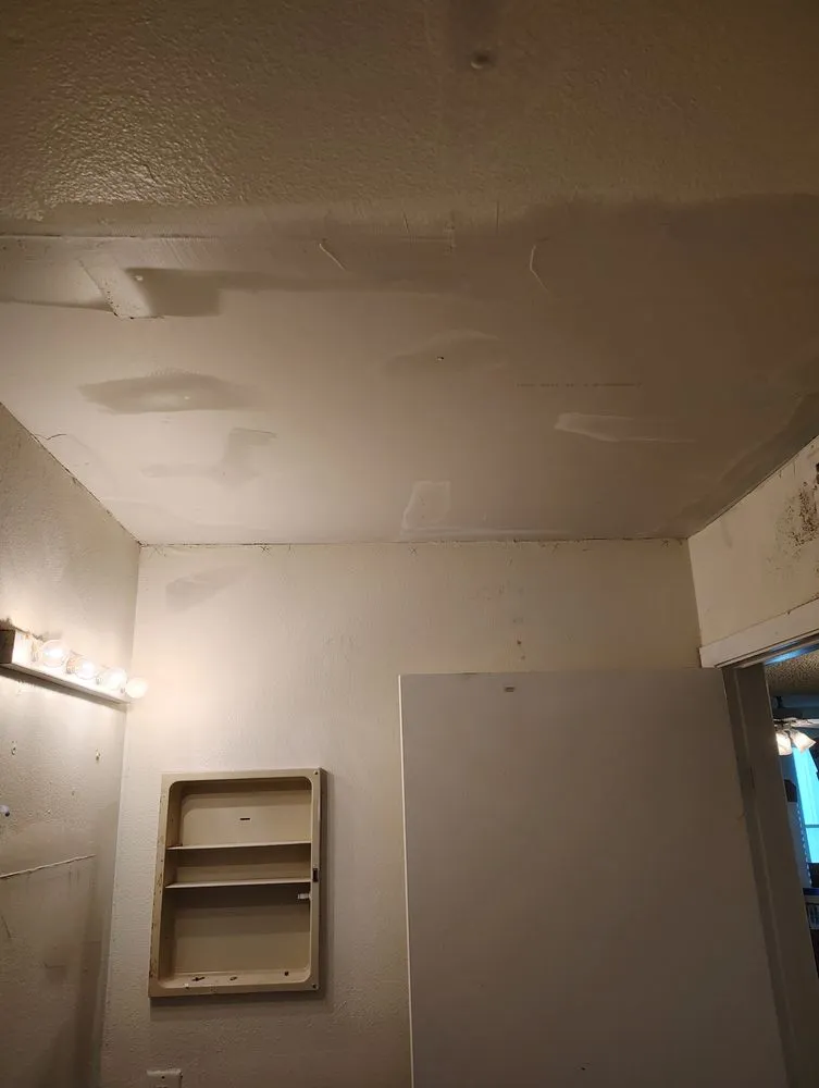 Slide of Michael Melloh Services