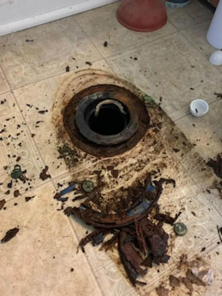 Slide of Michael's Professional Handyhandz Services