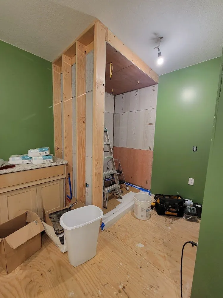 Slide of Mid-Mo Handy Solutions