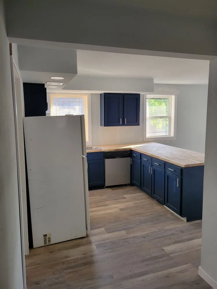 Slide of Mid MO Handyman