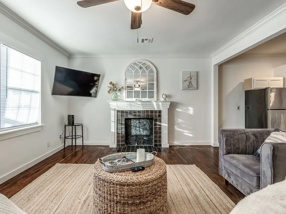 Slide of Midtown Tulsa Handyman & Plumbing Service