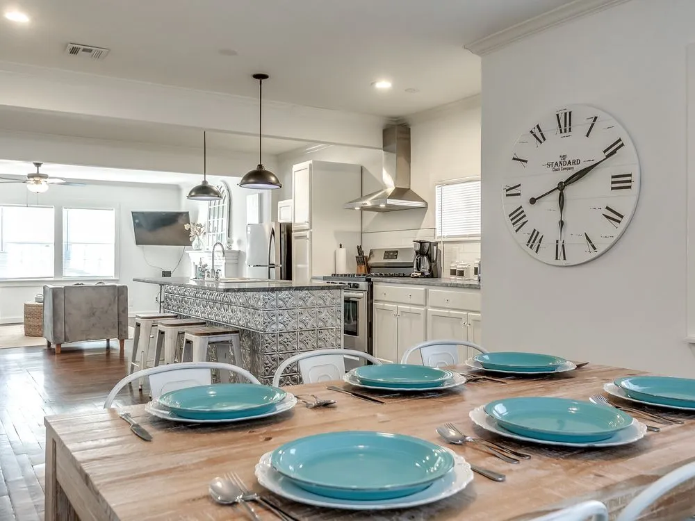 Slide of Midtown Tulsa Handyman & Plumbing Service