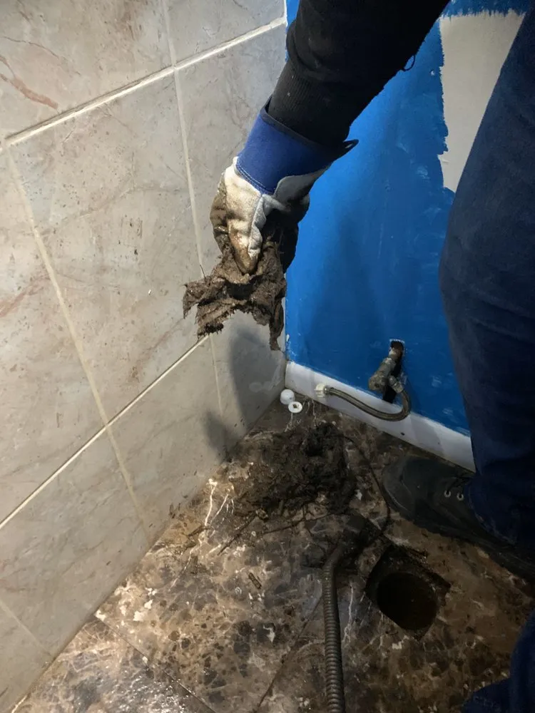 Quality leak detection for homes in Chicago Ridge, IL by Midwest Hydro Jetting And Sewer Service