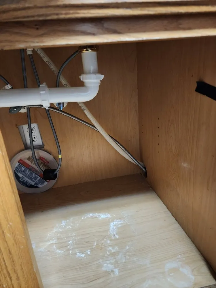 Slide of Midwest Maintenance Services