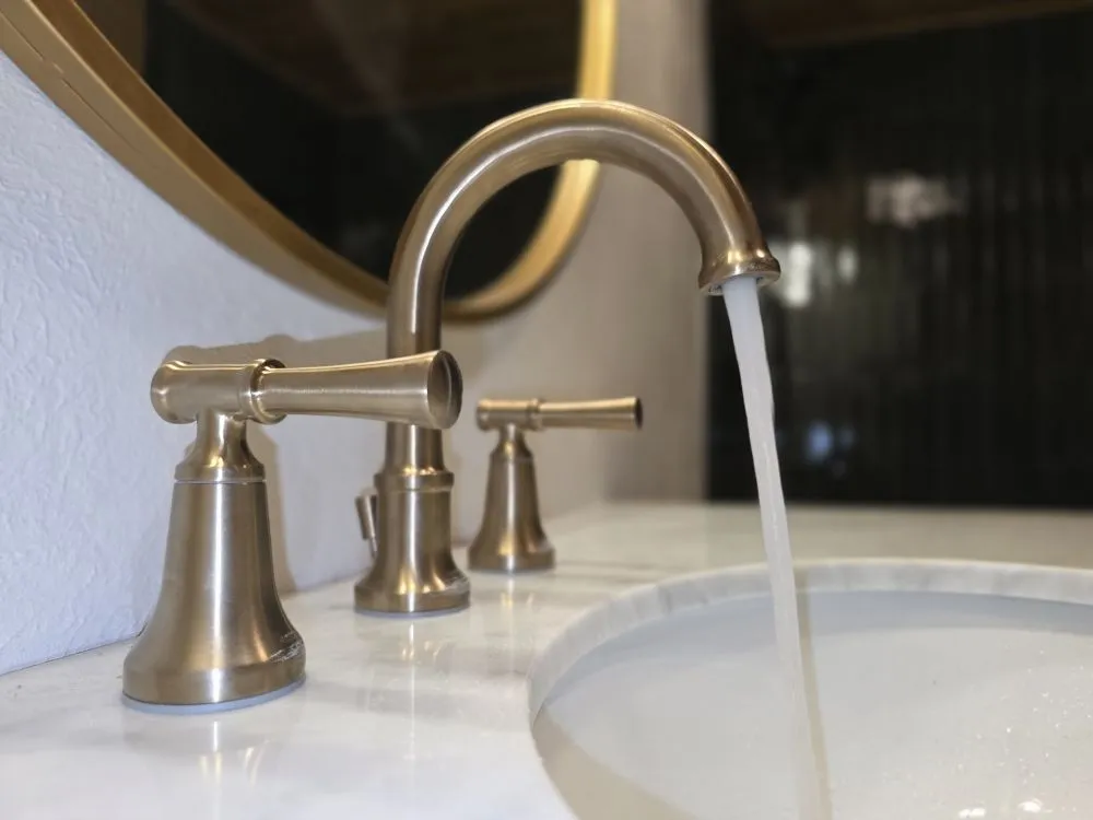 Slide of Midwest Plumbing