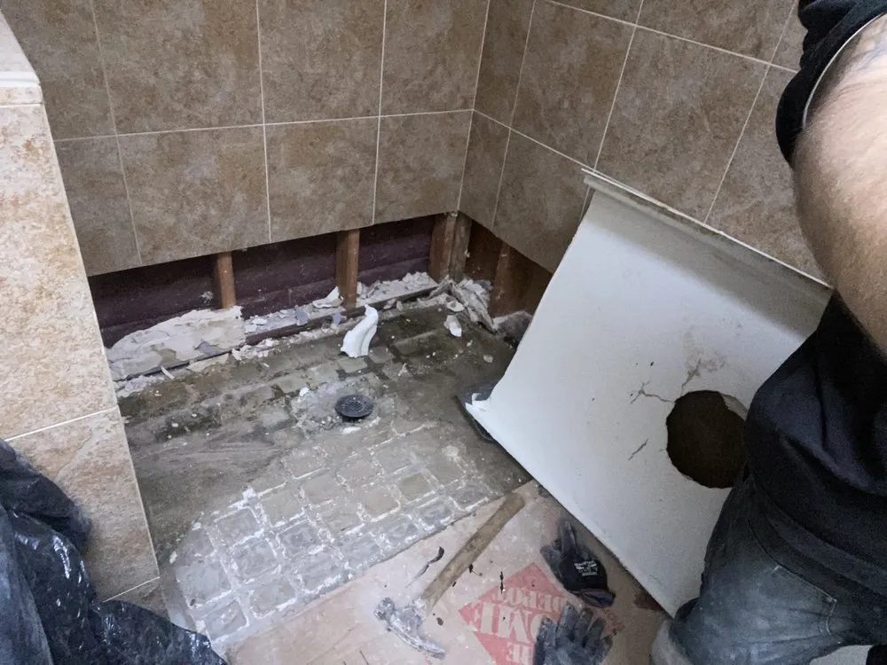 Slide of Miguel’s Plumbing & Electrical