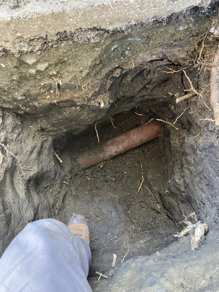 Slide of Miguel’s Plumbing & Electrical