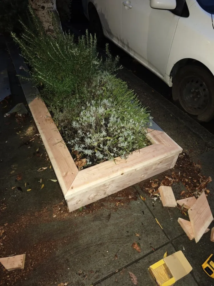 Slide of Mike Handyman