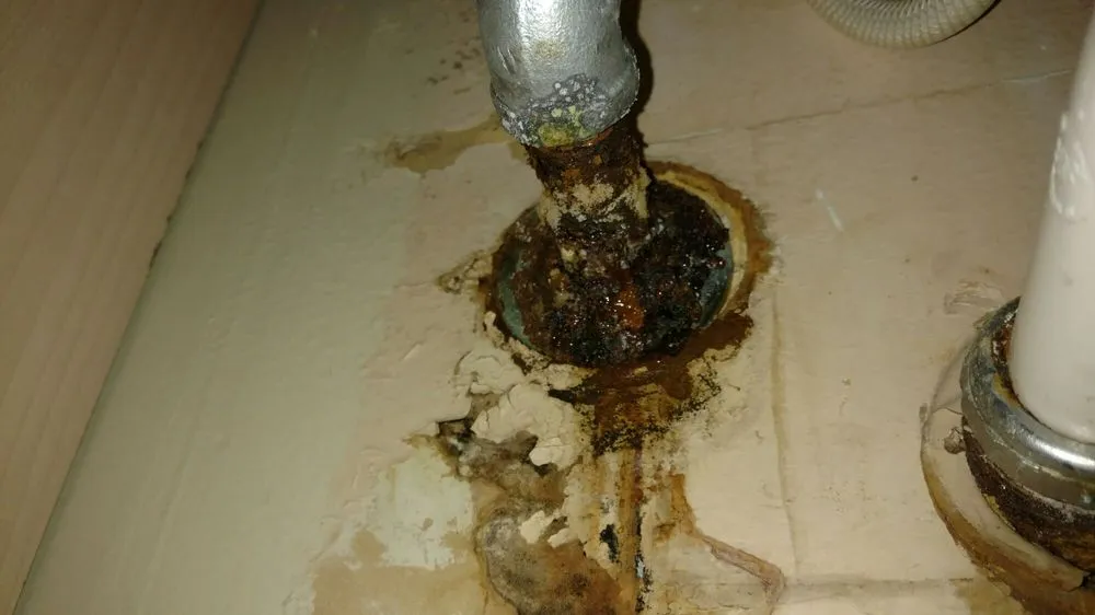 Slide of Mike Perreira Plumbing