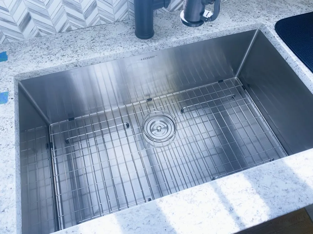 Slide of Mike Staas Services