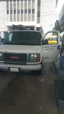 Mike Yousem Plumbing Co. Logo