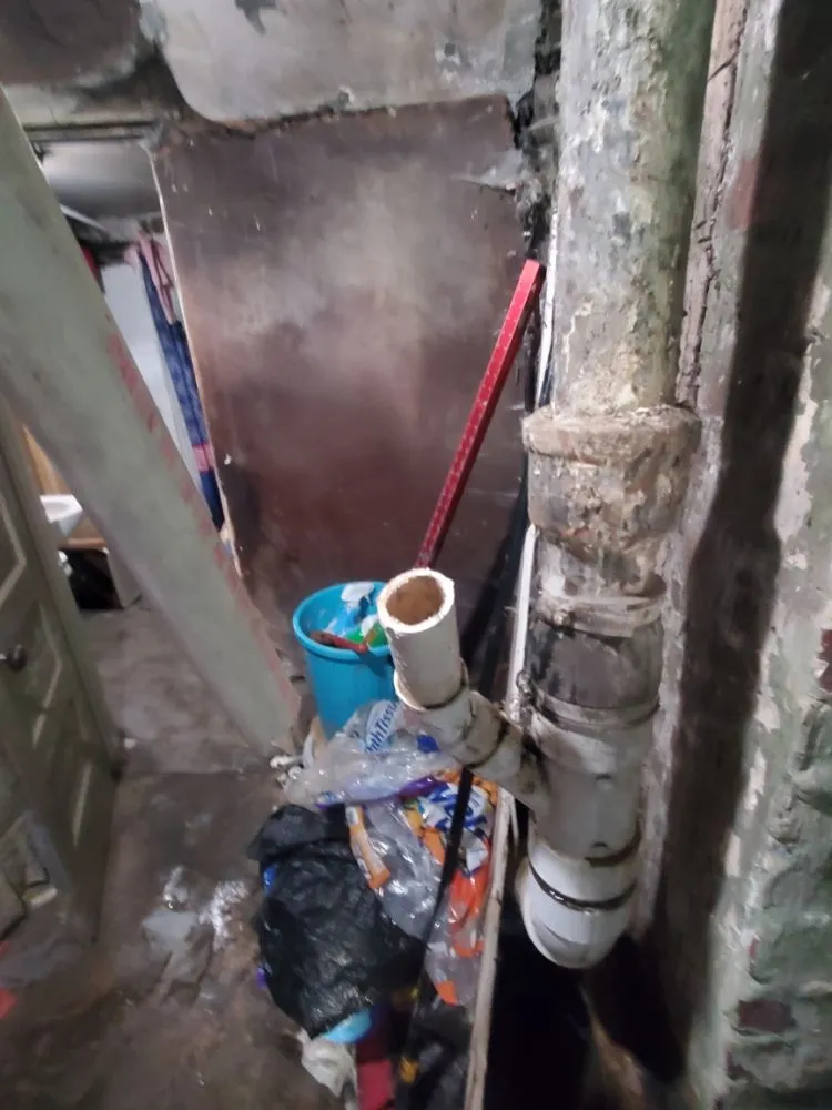 Slide of Mike's Friendly House Doctor Service