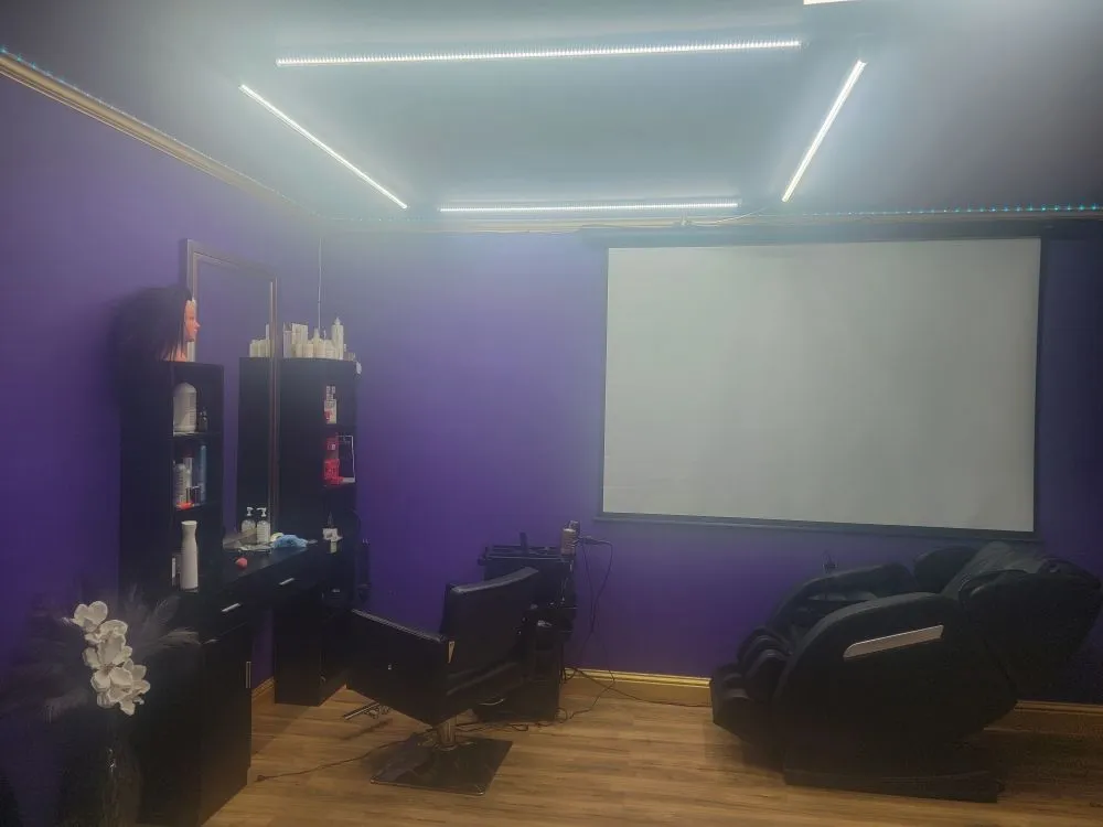 Slide of Mike's Handyman Services