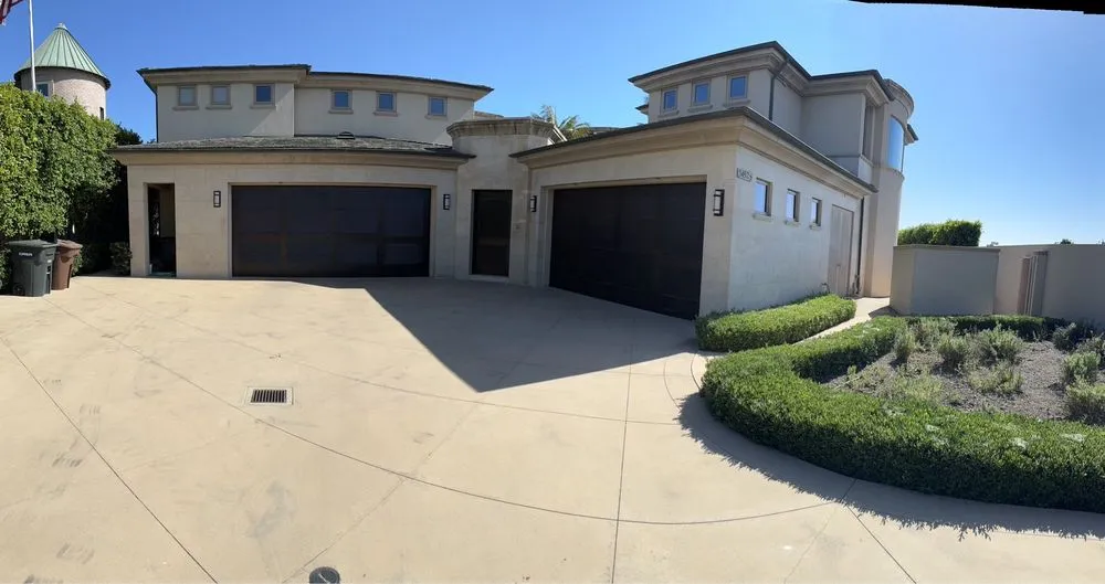 Slide of Mike's Handyman Services