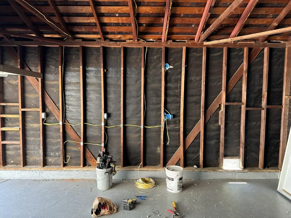 Slide of Mike's Handyman Services