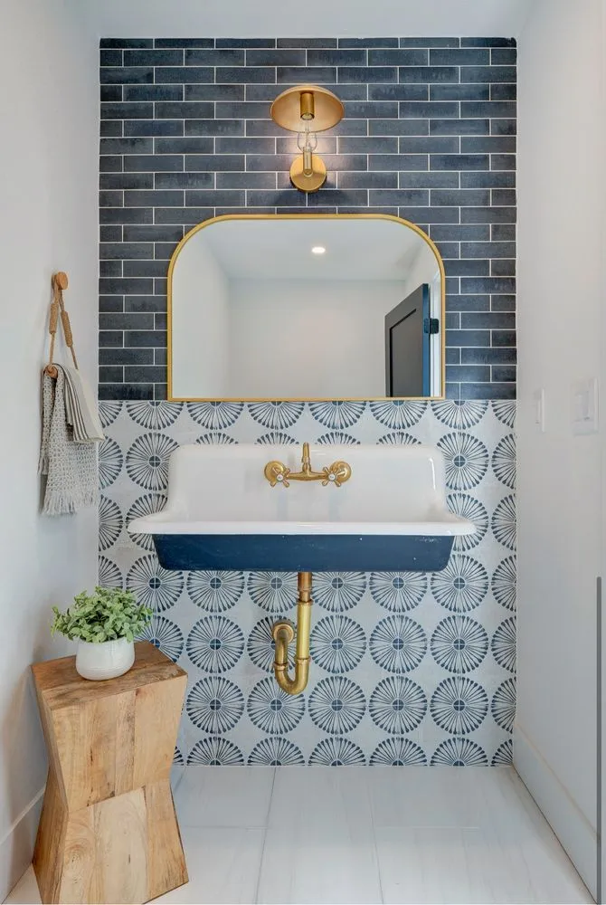 Slide of Mike's Handyman Services