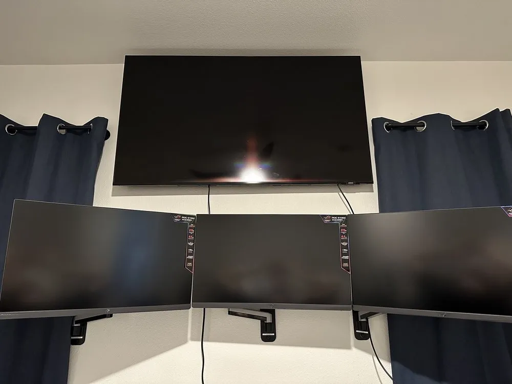 Slide of Mikes Pro Handyman Services