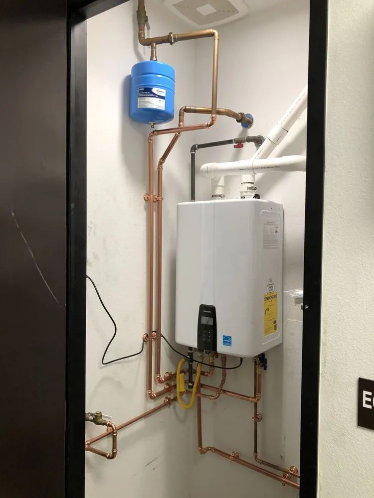 Slide of Mikhail J Hutchins