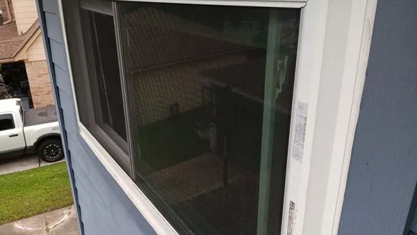 Millys Homes Repairs Logo