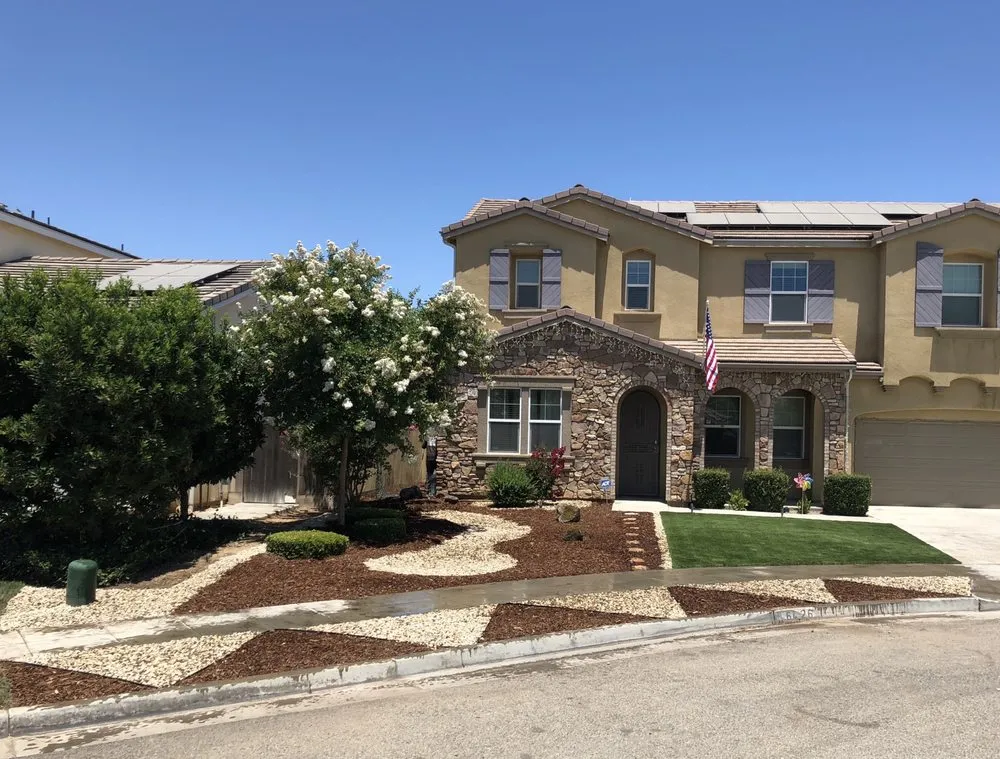 Slide of Miracle Grow Landscape