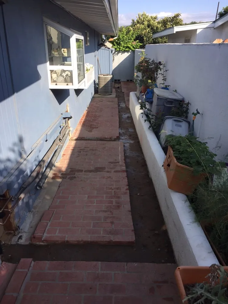 Slide of Miracle Rooter Plumbing