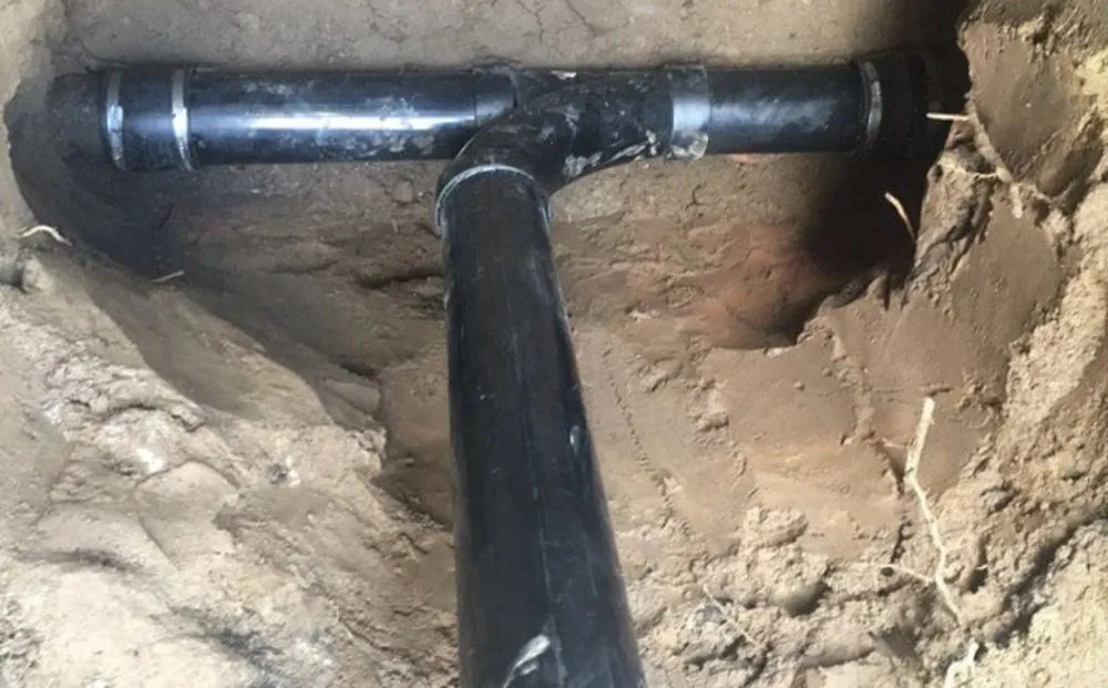 Slide of Miranda’s Attentive Rooter Service