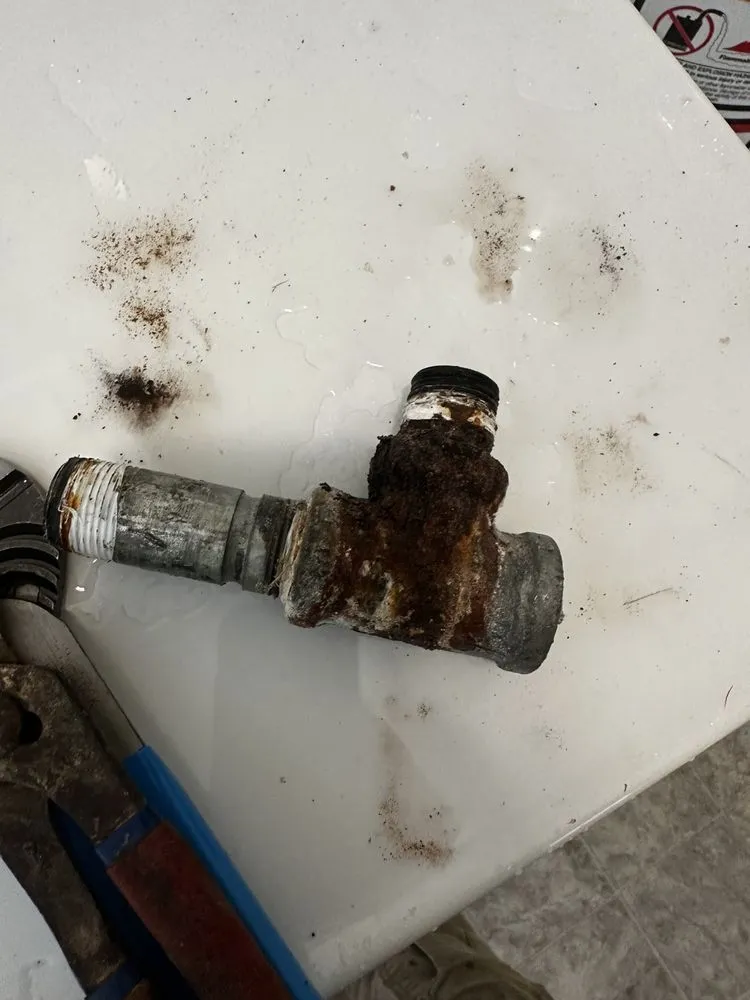 Emergency emergency plumbing for homes in Roswell, GA by Miranda's Plumbing