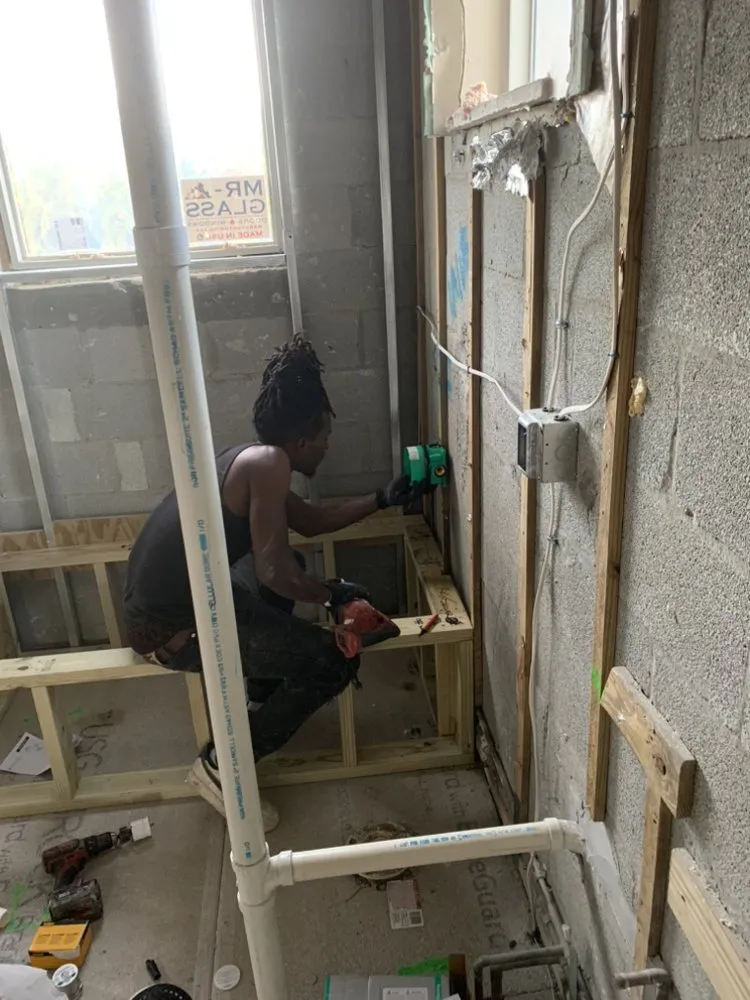 Slide of Mister Pipe Line