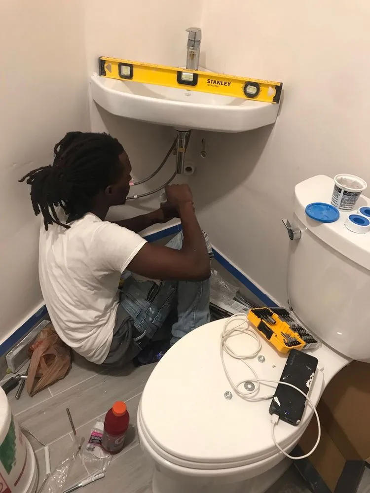 Slide of Mister Pipe Line