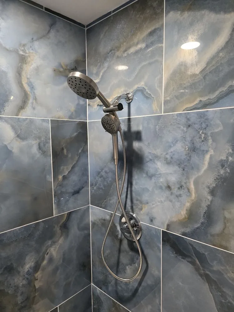 Slide of Mister Rey Electric & Plumbing services