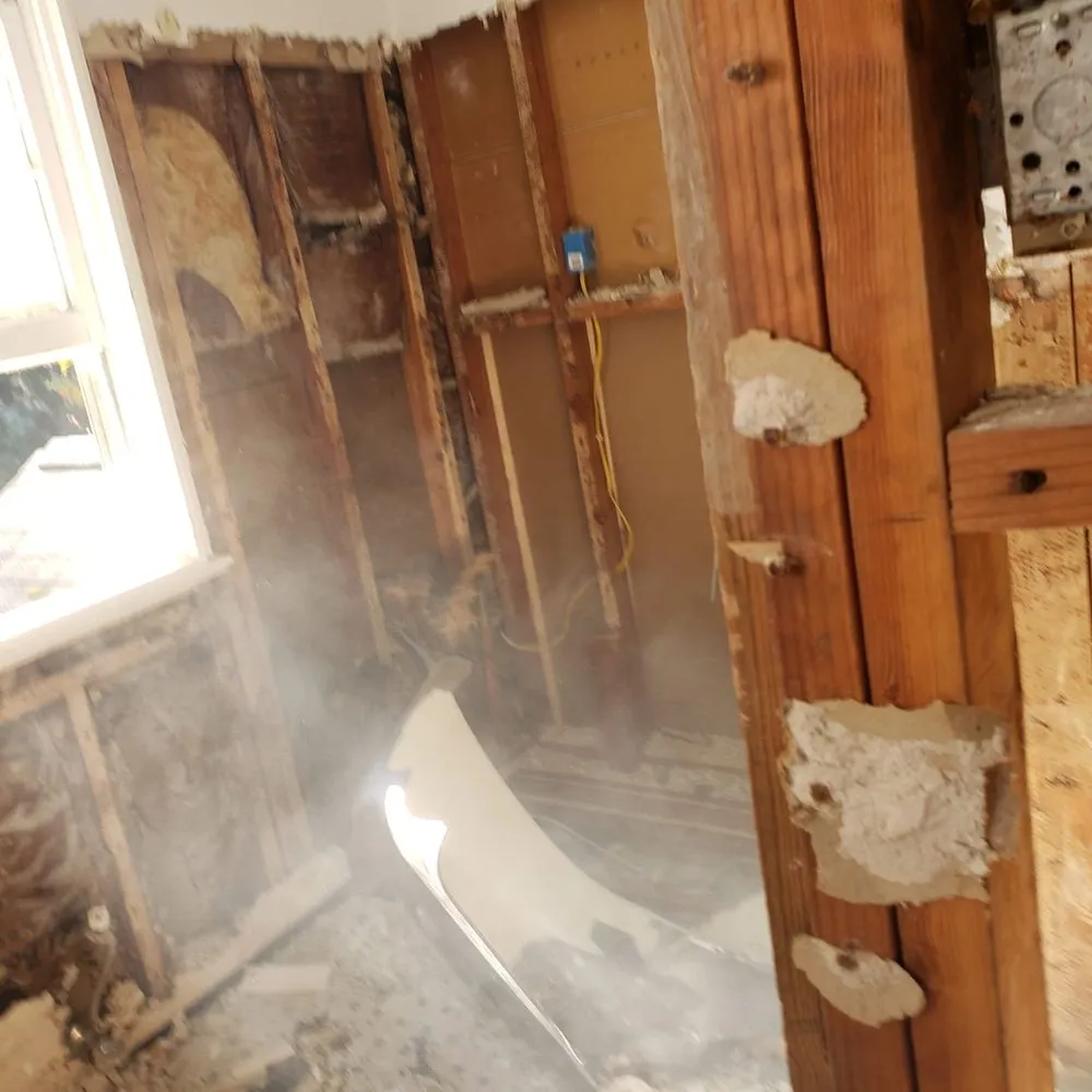 Slide of Mj & M Construction