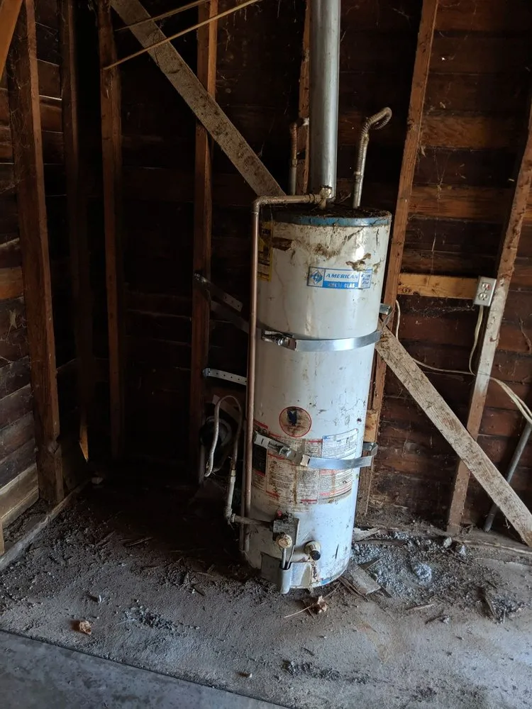 Affordable pipe repair for homes in Tulare, CA by M&J Handyman Services