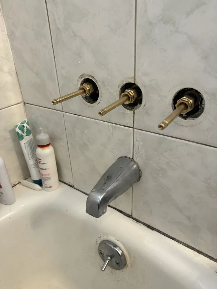 Slide of M&J Plumbing